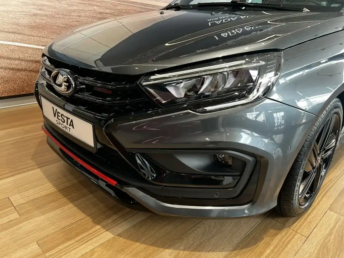 Lada Vesta SW Sport - фото №8