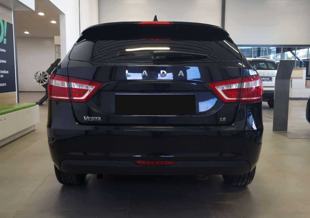 Lada (ВАЗ) Vesta SW, 2020 - фото №3
