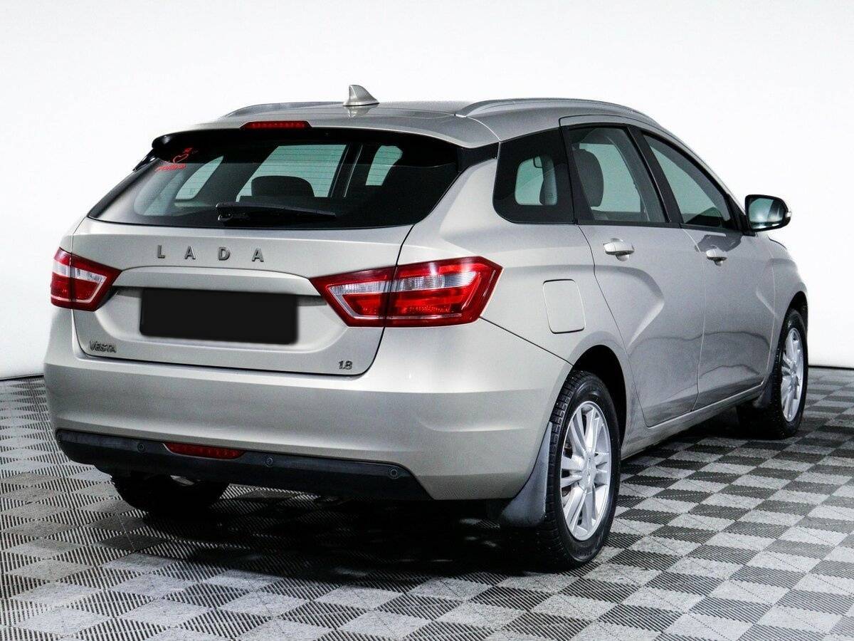 Lada (ВАЗ) Vesta SW, 2018 - фото №4