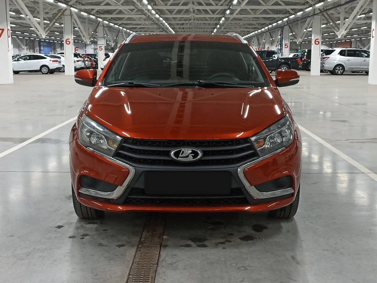 Lada (ВАЗ) Vesta SW, 2020 - фото №2